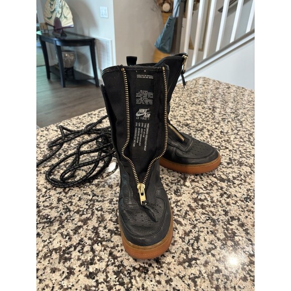Nike SF Air Force 1 High Top Womens Boots Black/Gum Light  NIKE SF Air Force 1 Hightop Sneaker Boots women’s 8 Black Gum AA3965-001